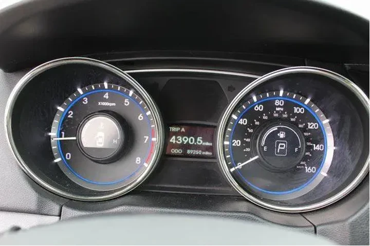 $11998 : Hyundai SONATA 2013 Limited image 9