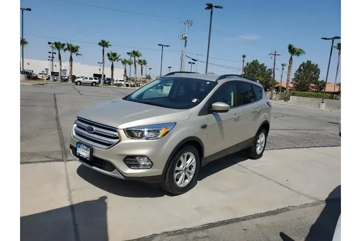 $8999 : Ford Escape 2018 SE 4dr SUV image 6