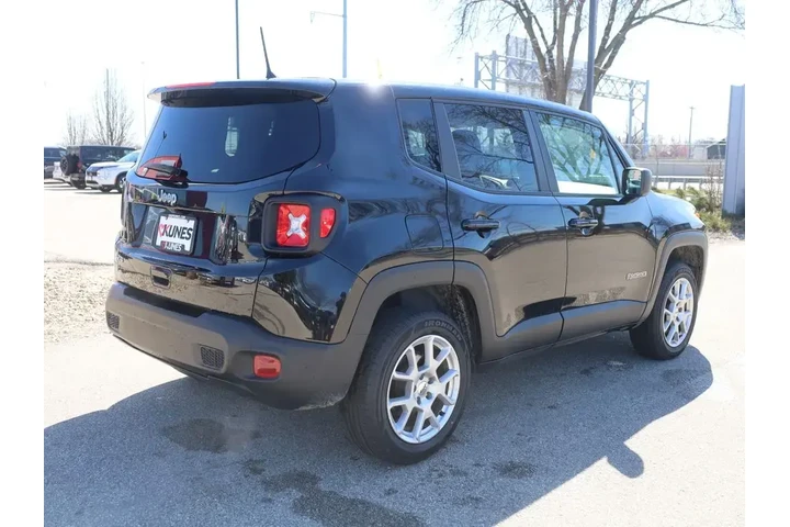 $19577 : Jeep Renegade 2023 4x4 (Red) image 10