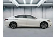 $27995 : Lexus ES 350 2021 4dr Sedan thumbnail