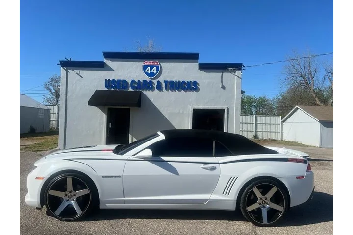 $19995 : 2014 Camaro Convertible 2SS image 4