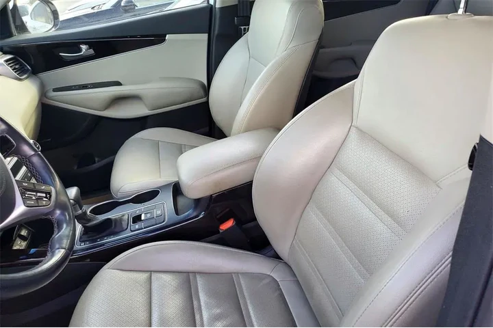 $19598 : Kia Sorento 2019 EX Sport 4d image 10