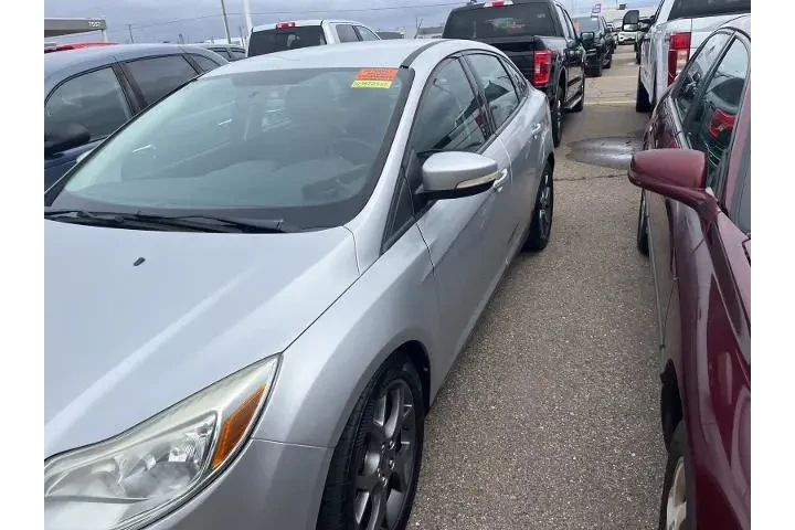 $3500 : Ford Focus 2013 SE 4dr Sedan image 6