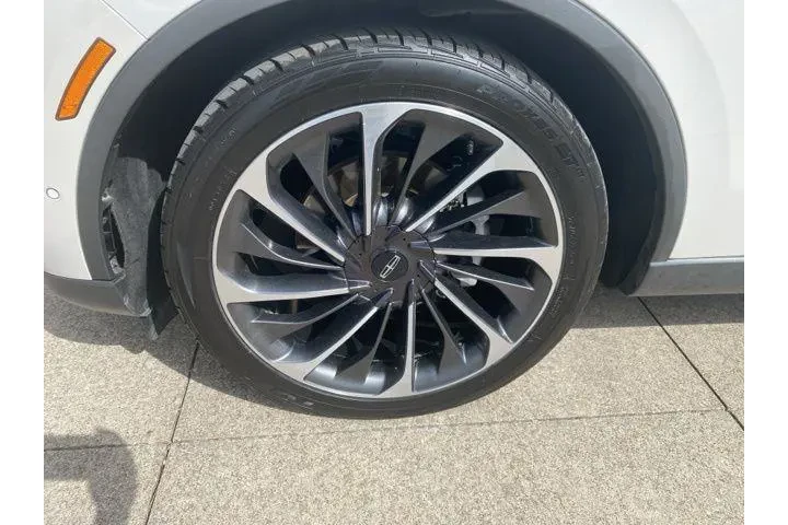 $39980 : Lincoln Aviator 2023 AWD Res image 2