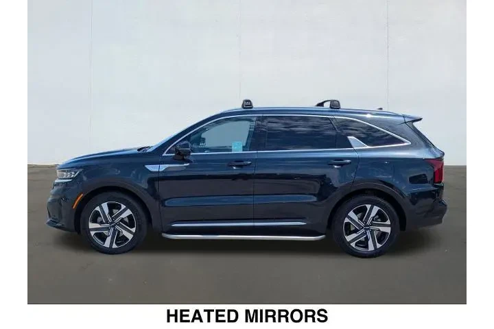 $32155 : Kia Sorento Plug-In Hybrid 2 image 2