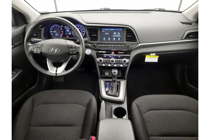 $17998 : Hyundai ELANTRA 2020 Value E image 9