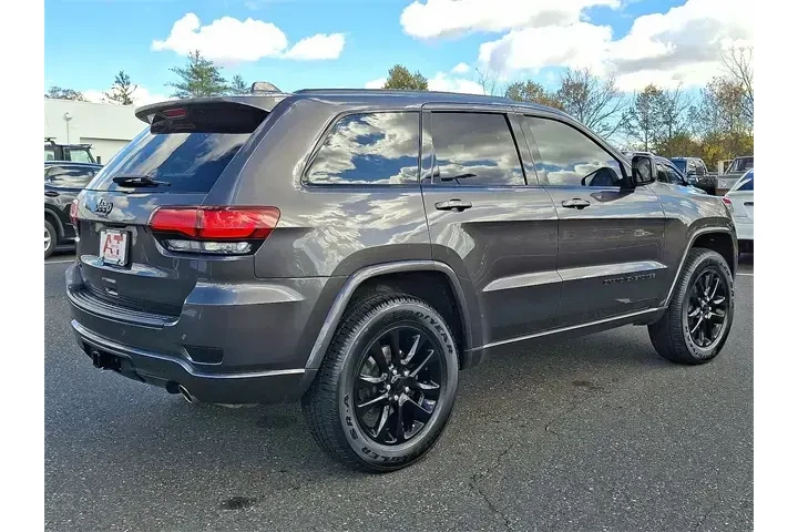 $21950 : Jeep Grand Cherokee 2020 4x4 image 6