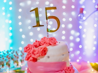 Servicios que necesita para una Quinceañera exitosa