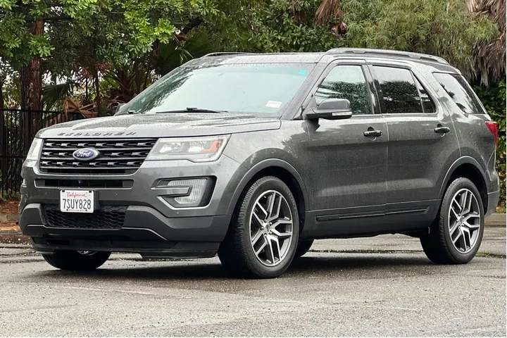 Ford Explorer 2016 AWD Sport image 7