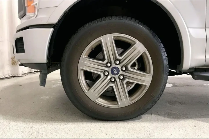 $22322 : Ford F-150 2018 4x4 XLT 4dr image 6