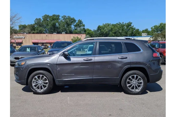 $17985 : 2021 Cherokee Latitude Lux image 6