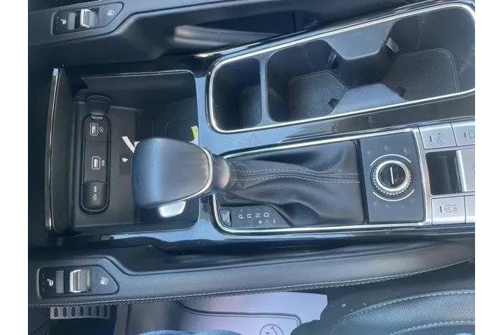 $32992 : Kia Telluride 2021 AWD SX 4d image 9