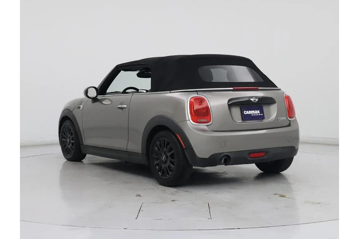 $13599 : MINI Convertible 2017 Cooper image 2