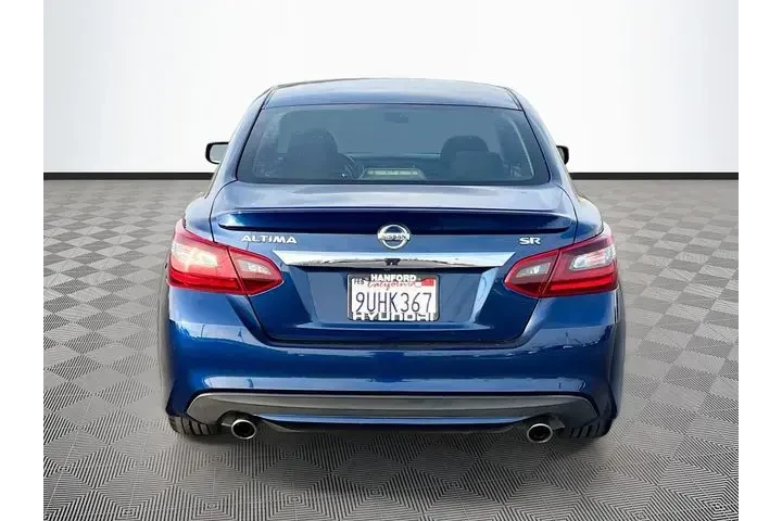 $11900 : Nissan Altima 2018 2.5 SR 4d image 6