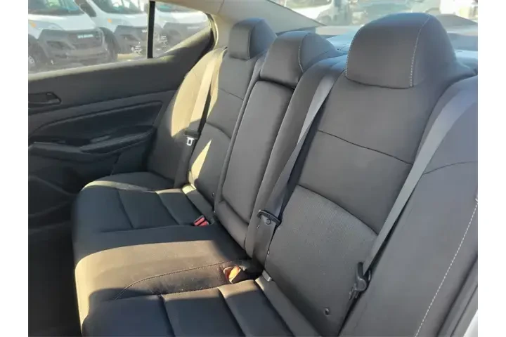 $16991 : Nissan Altima 2023 2.5 SV 4d image 8