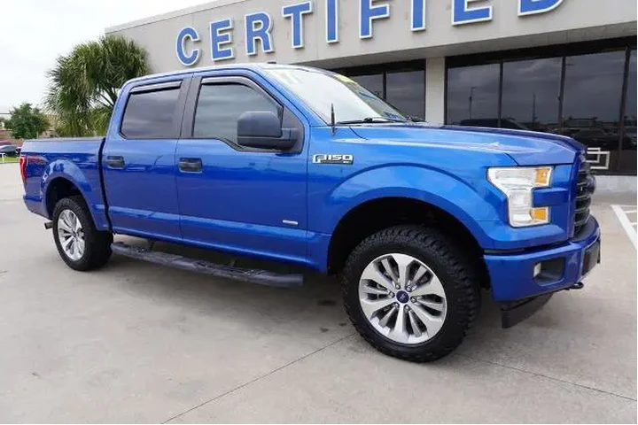 $21750 : Ford F-150 2017 4x4 XLT 4dr image 1