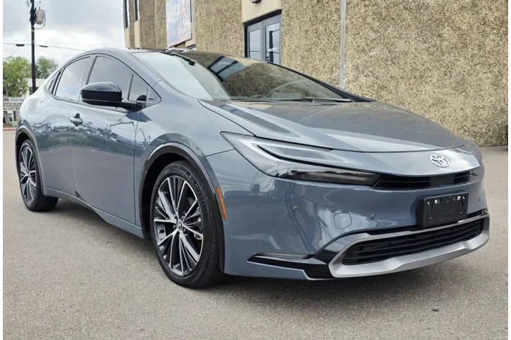 $21950 : 2024 Prius XLE image 8