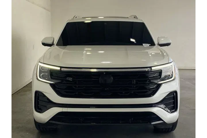 $39881 : Volkswagen Atlas 2024 AWD SE image 2