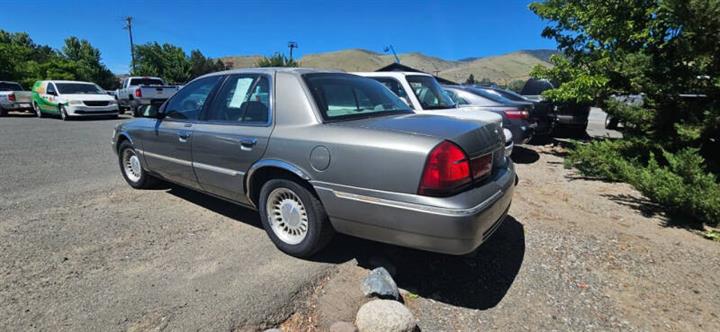 $700 : 2002 Grand Marquis LS Premium image 5