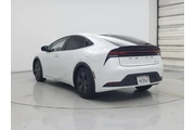 $27998 : Toyota Prius 2024 LE 4dr Hat thumbnail