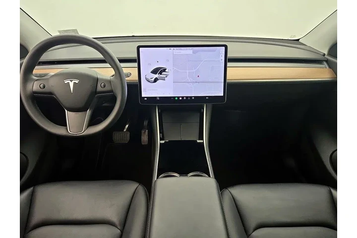 $29998 : Tesla Model Y 2021 AWD Long image 9