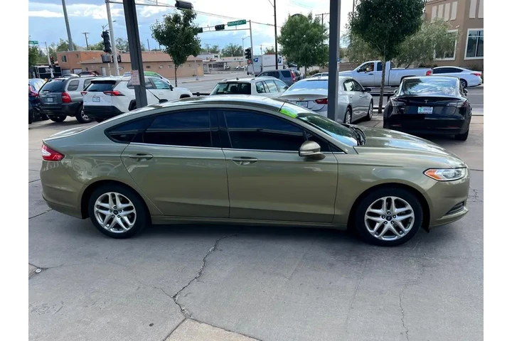 $8950 : 2013 Fusion SE image 4