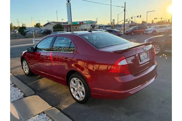$8995 : 2010 Fusion image 4