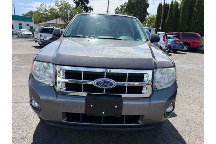 2012 Escape XLT image 4