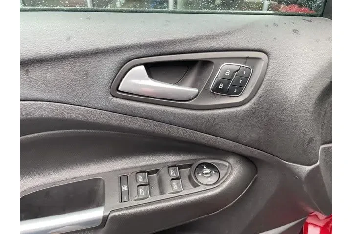 $9992 : Ford Escape 2013 Titanium 4d image 6