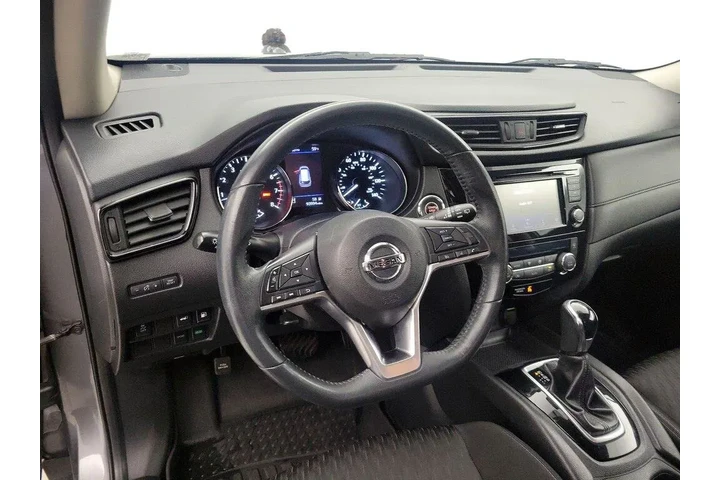 $13998 : Nissan Rogue 2018 SV 4dr Cro image 10
