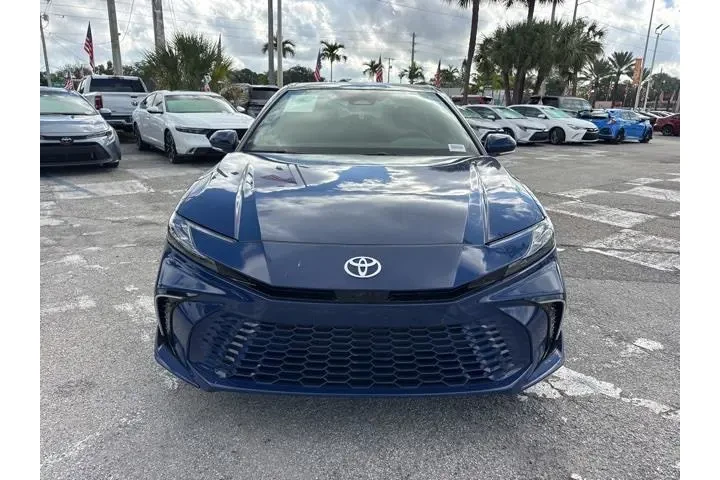 $30988 : Toyota Camry 2025 SE 4dr Sed image 8