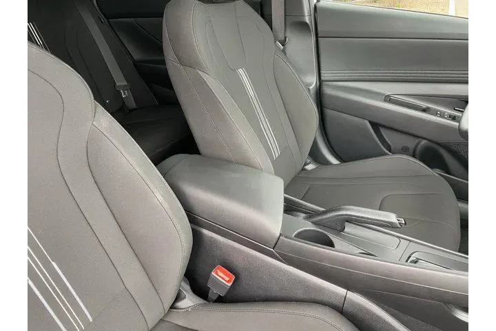 $21396 : Hyundai ELANTRA 2025 SEL Spo image 10