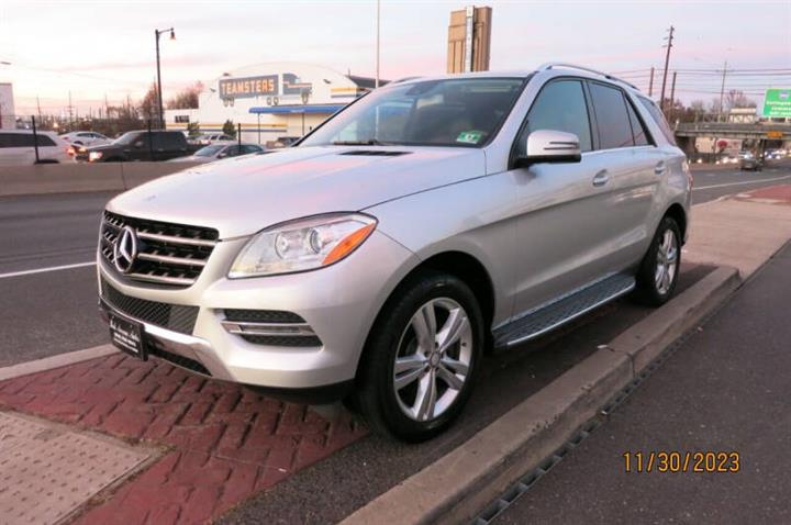 $15995 : 2014 Mercedes-Benz M-Class ML image 10