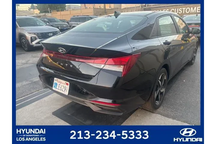 $22470 : Hyundai ELANTRA 2023 SEL 4dr image 3