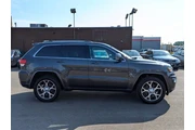 $18975 : 2018 Grand Cherokee Sterling thumbnail