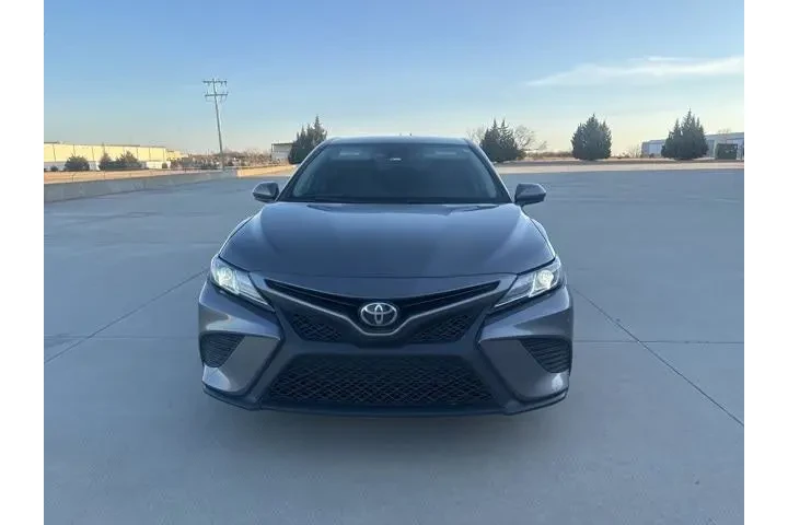 $18240 : Toyota Camry 2020 SE 4dr Sed image 2