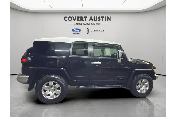 $18957 : Toyota FJ Cruiser 2007 4dr S image 5