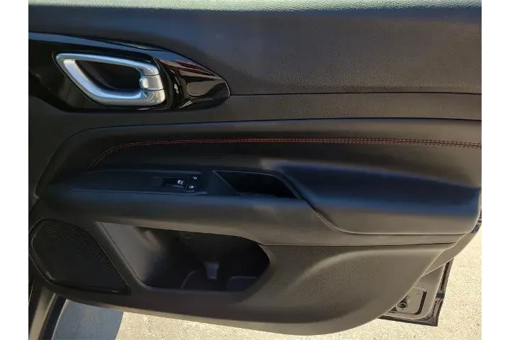 $22979 : Jeep Compass 2024 4x4 Trailh image 8