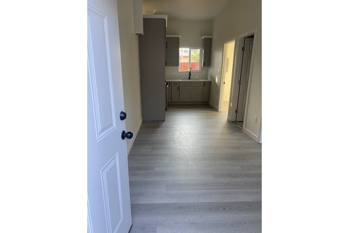 $2500 : Renta de apartamento image 3