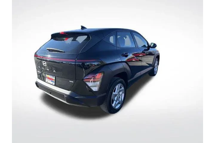 $21827 : Hyundai KONA 2024 AWD SE 4dr image 5