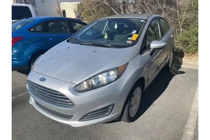 $7595 : Ford Fiesta 2017 S 4dr Sedan image 1