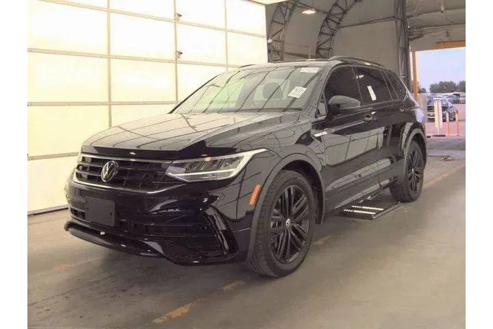 $15000 : Volkswagen Tiguan 2022 SE R- image 1