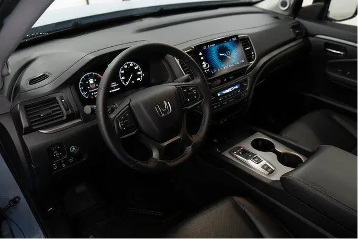 $33818 : Honda Ridgeline 2024 AWD RTL image 3