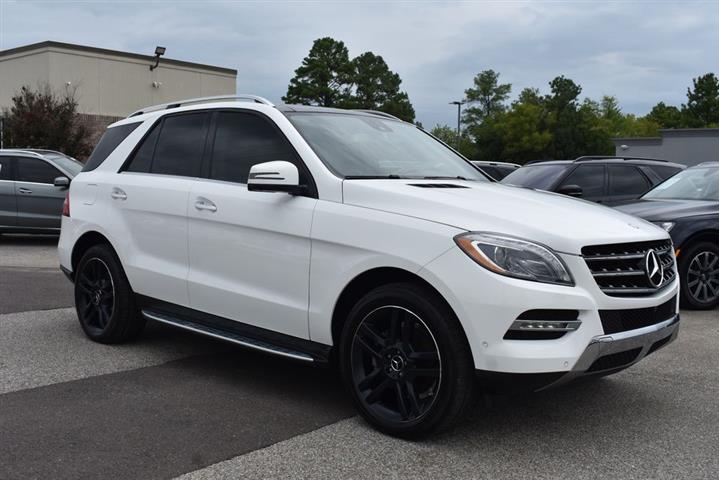 2015 Mercedes-Benz M-Class ML image 2