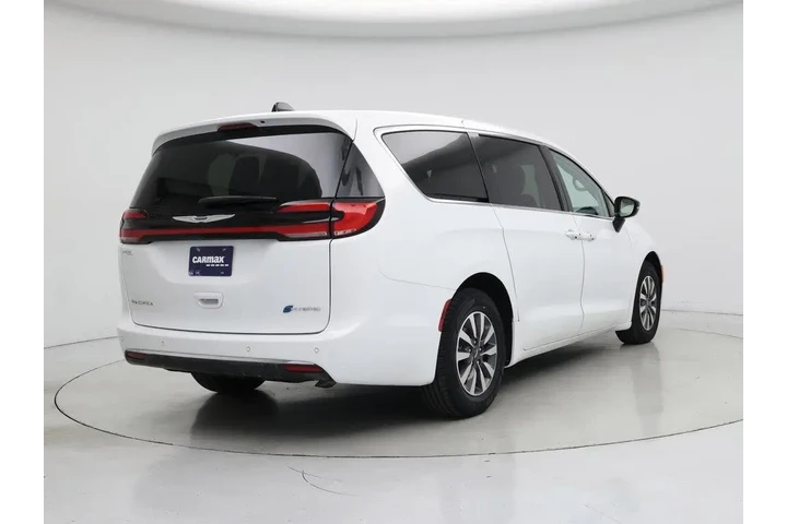 $28998 : Chrysler Pacifica Plug-In Hy image 8