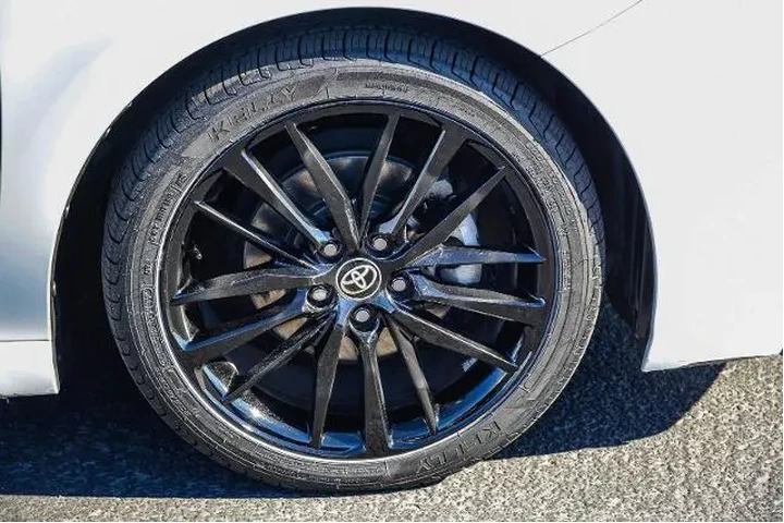 $25995 : Toyota Camry 2022 XSE 4dr Se image 9