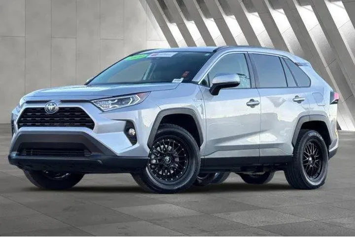 $28000 : Toyota RAV4 Hybrid 2020 AWD image 2