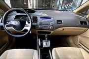 $1000 : CIVIC HYBRID SEDAN 4D thumbnail