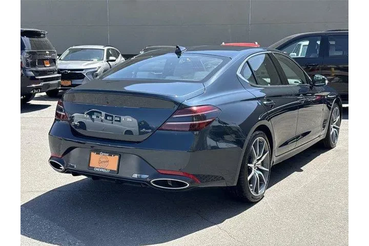 $30400 : Genesis G70 2025 2.5T Standa image 3