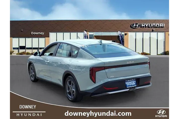 $22345 : Kia K4 2025 LXS 4dr Sedan image 6